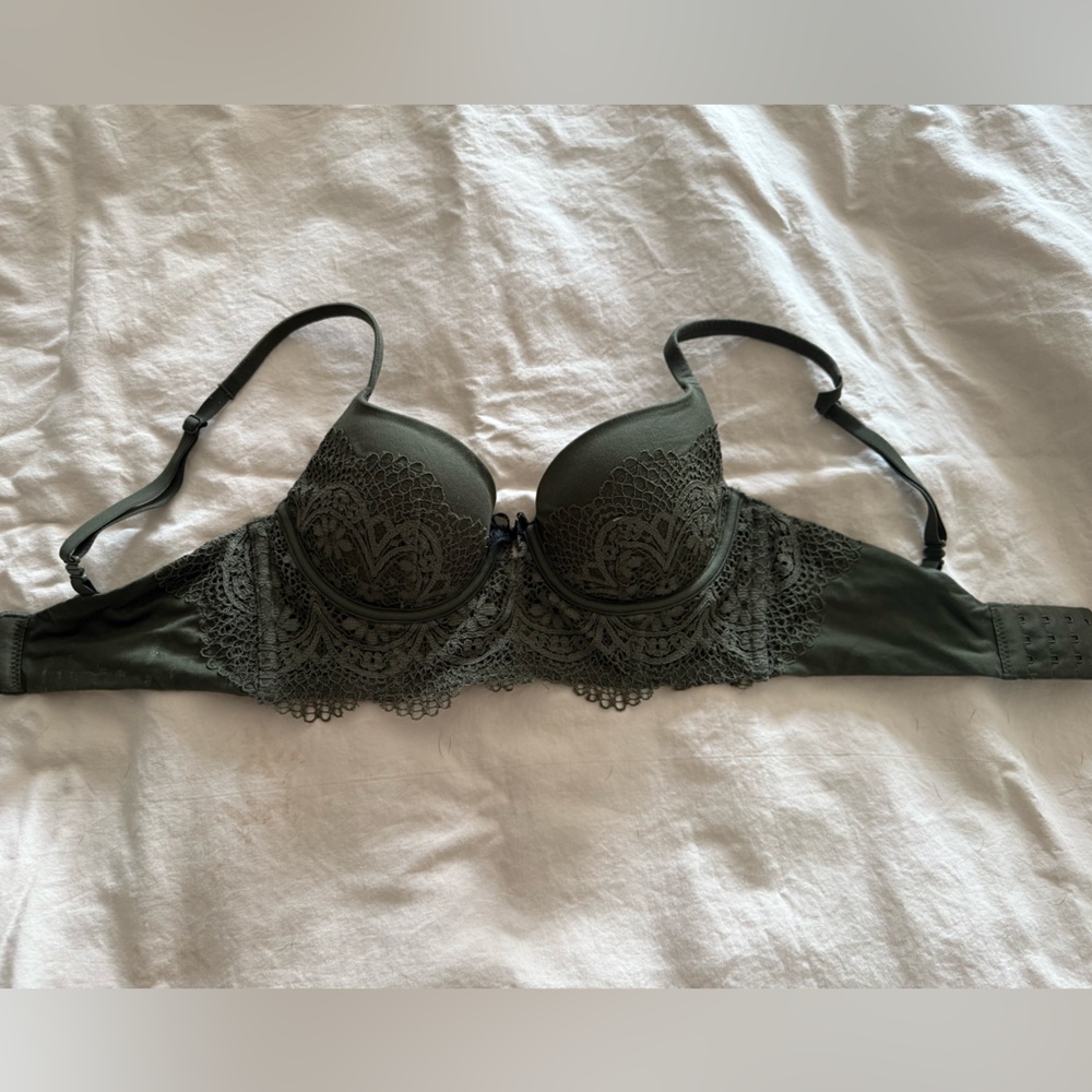 Victoria's Secret Olive Lace Demi Bra